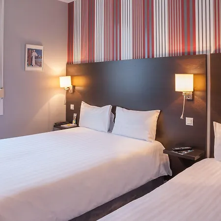 Logis - Le Charleston Hotel 3*