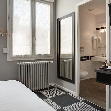 Hotel Logis - Le Charleston Le Mans