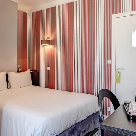 Logis - Le Charleston Hotel Le Mans