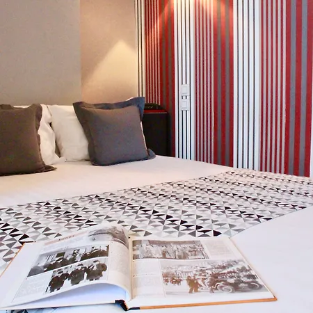 Logis - Le Charleston Hotel 3*
