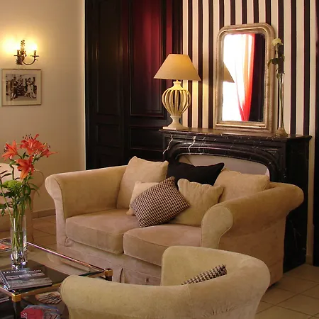 Logis - Le Charleston