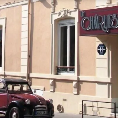 Logis - Le Charleston Hotel 3*
