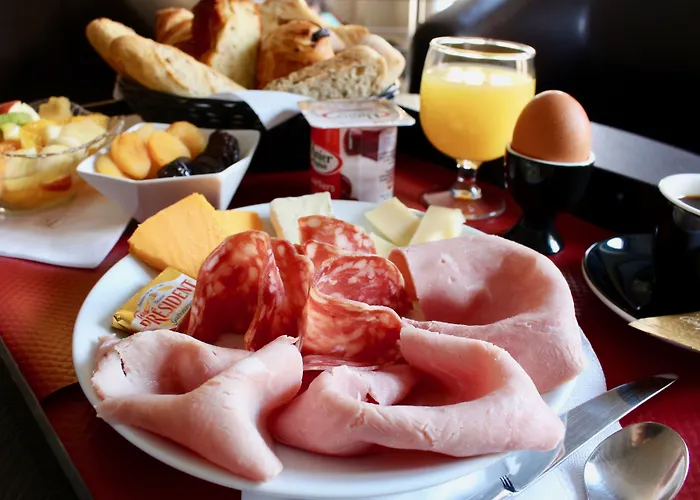 Logis - Le Charleston 3* Le Mans